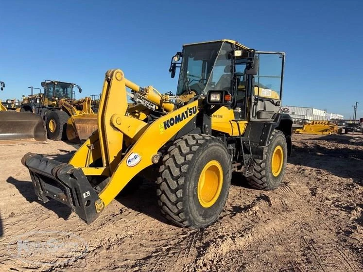 Used Komatsu Loader